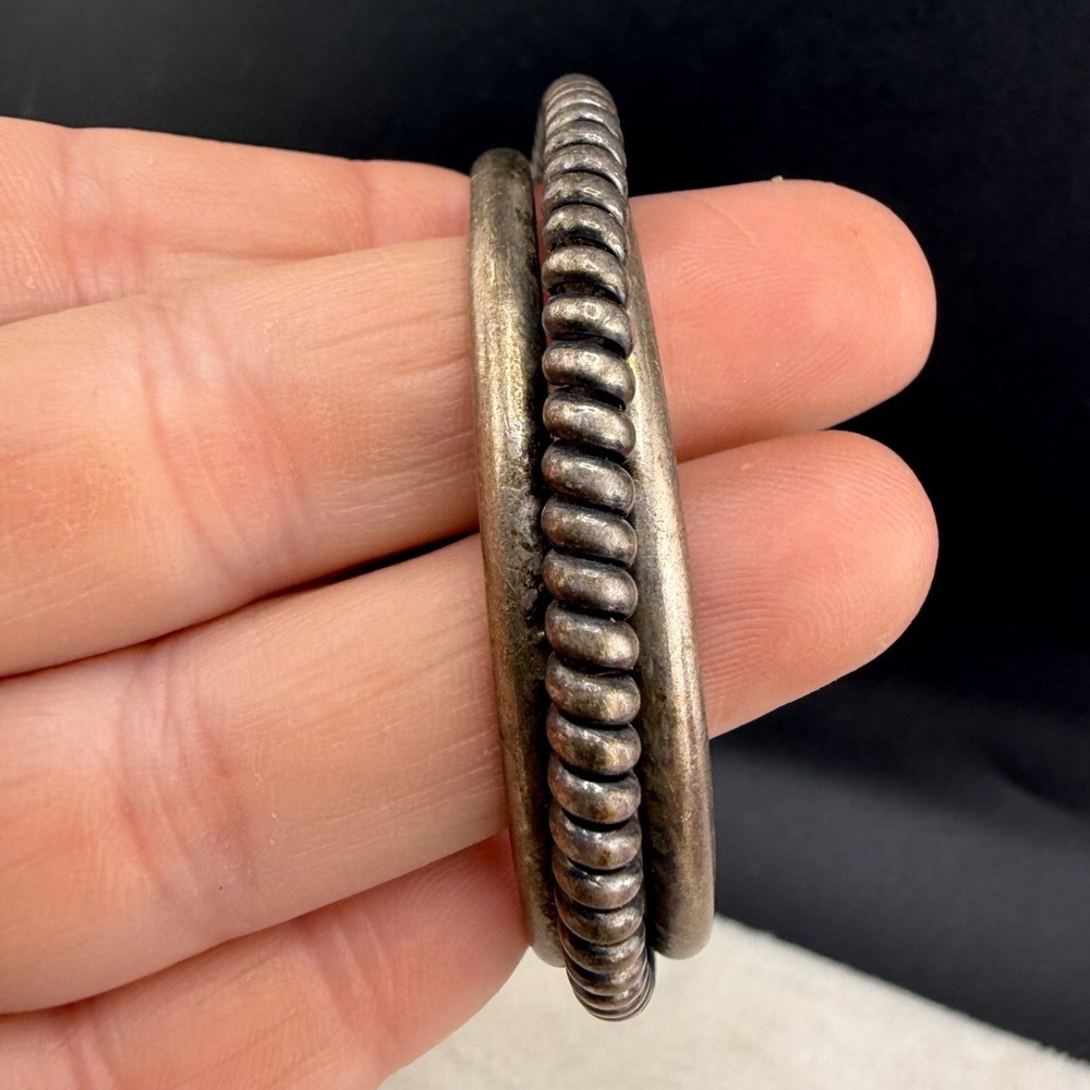 Vintage Cuff Bracelet Twisted Coil Silver Tone 6" - Picture 4 of 11